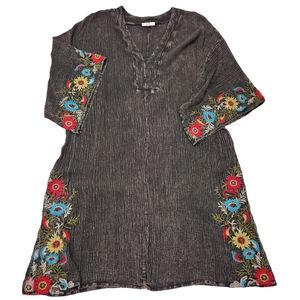 Easel Floral Embroidered Tunic Top Dress / Swimsuit Cover (M)